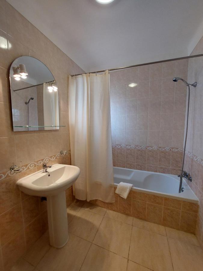 Apartamento Sunny Velamar Patroves Exterior photo